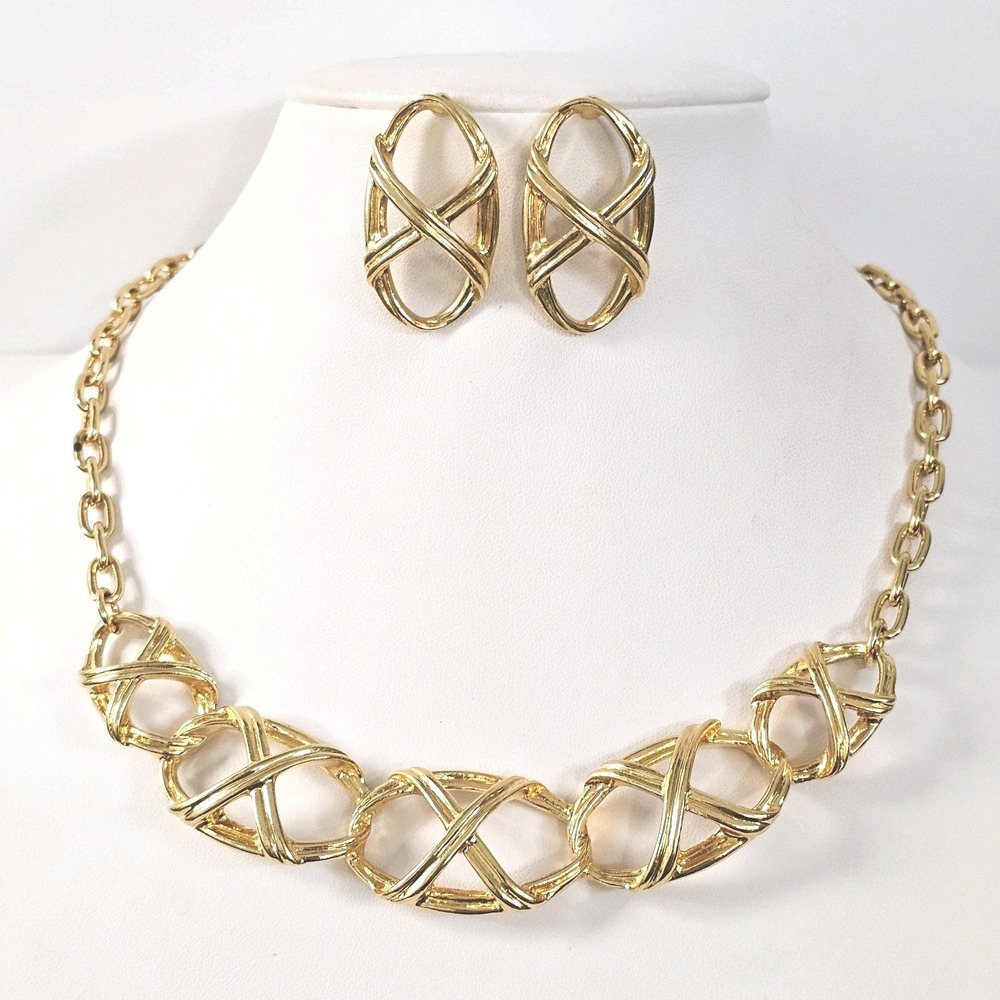 Vintage Gold Toned Oval X Link Necklace Earrings Set